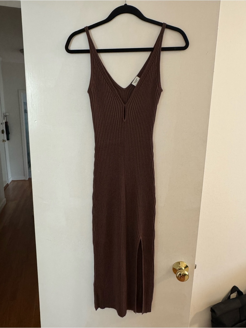 Abercrombie & Fitch Brown Ribbed Knit Maxi Dress with V-Neck